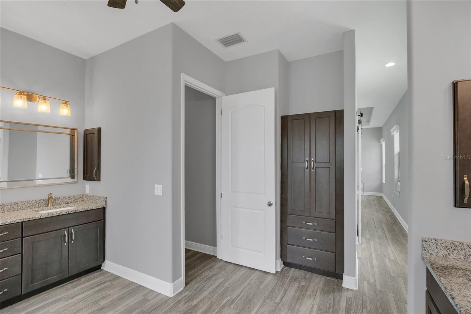 DOGWOOD HEIGHTS - Residential