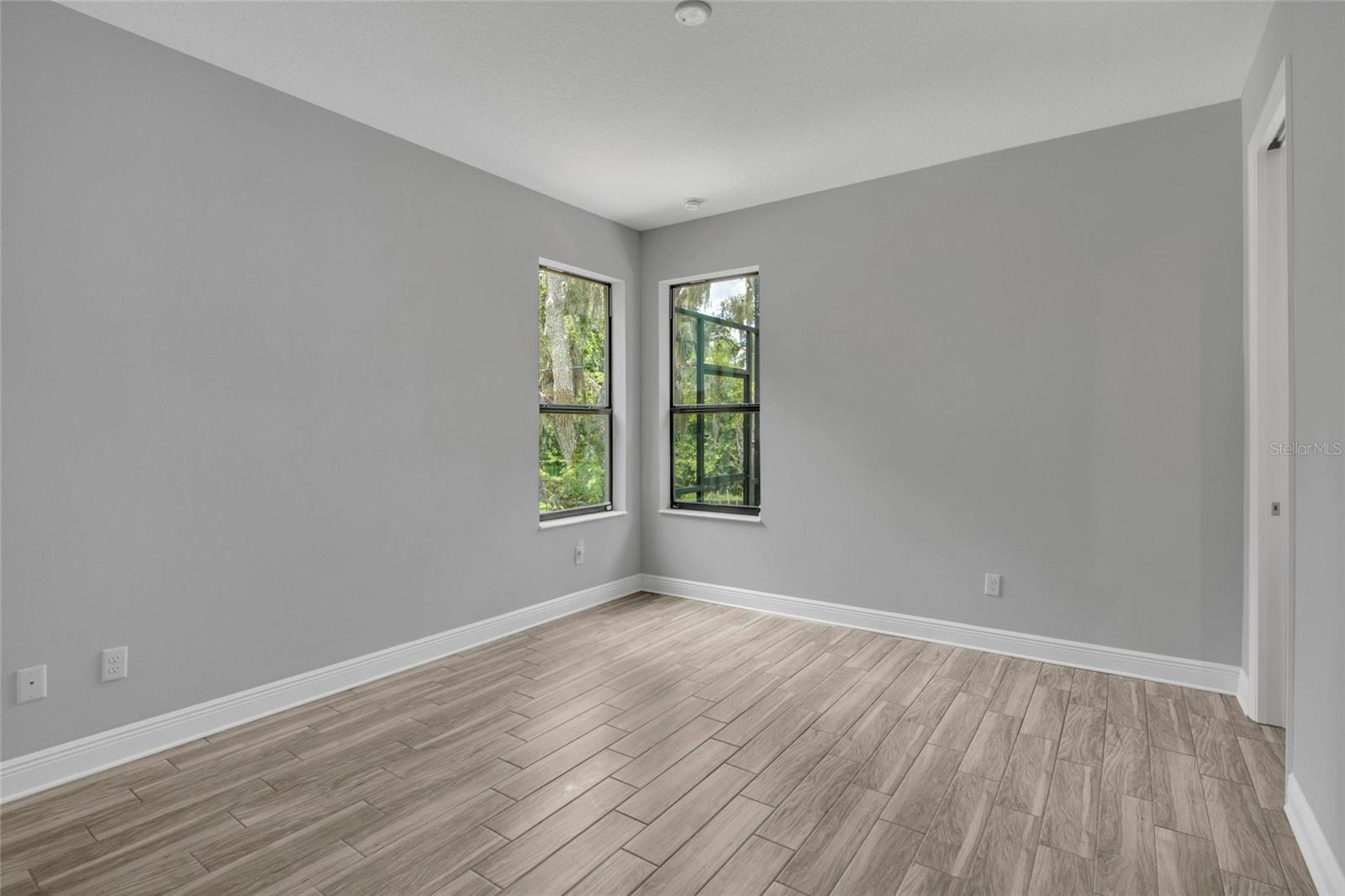 DOGWOOD HEIGHTS - Residential