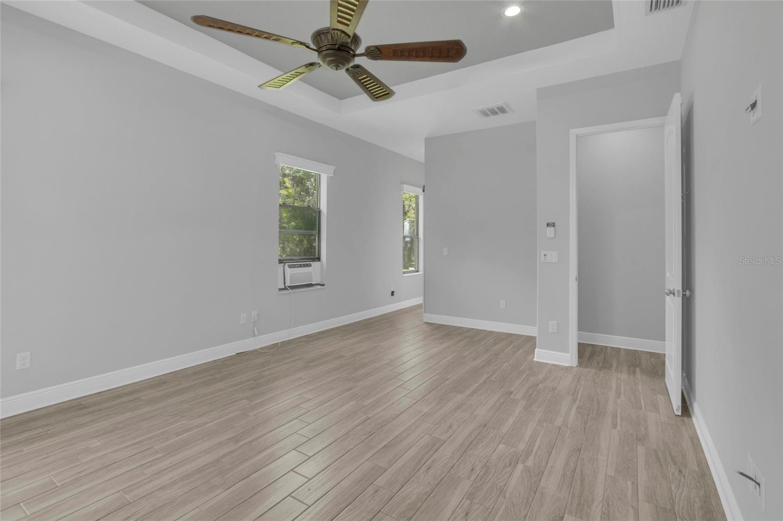 DOGWOOD HEIGHTS - Residential