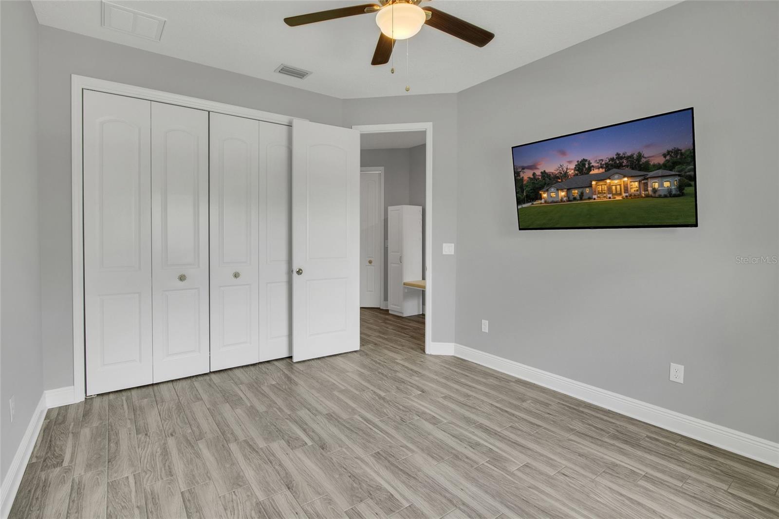 DOGWOOD HEIGHTS - Residential