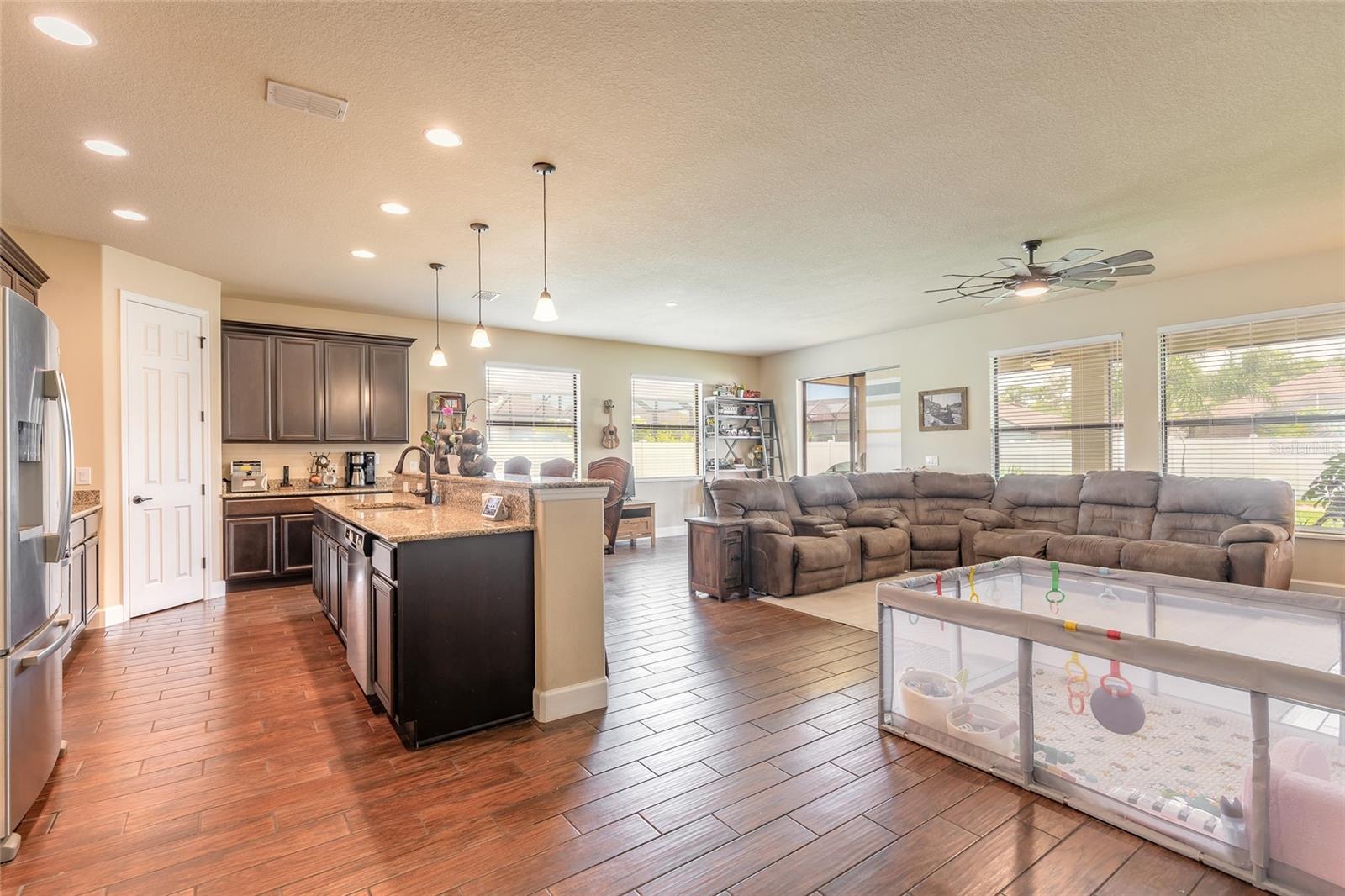 TURTLE CREEK - Residential