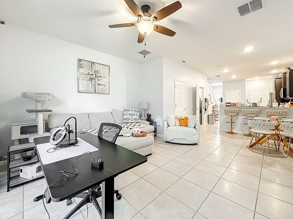 REGO PALMS - Residential