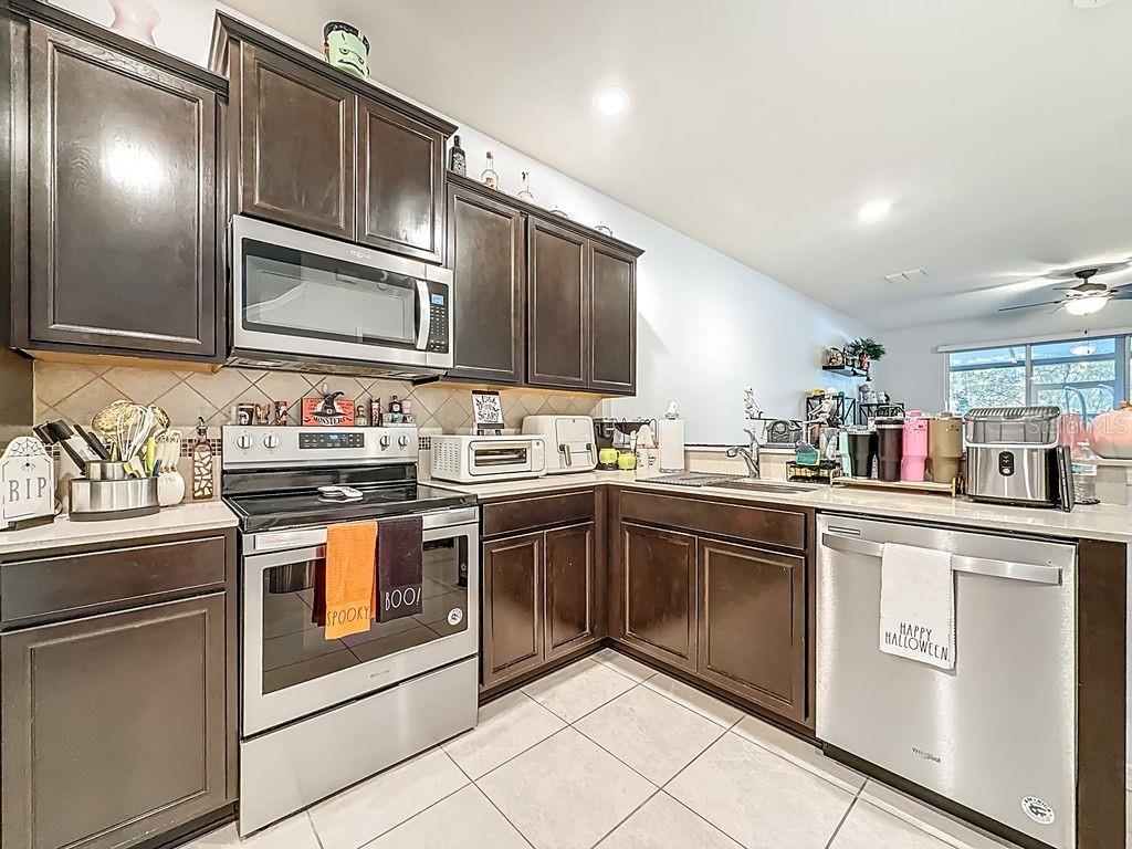 REGO PALMS - Residential