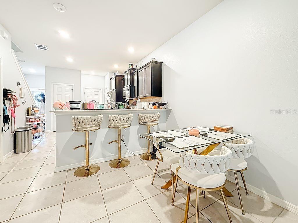 REGO PALMS - Residential