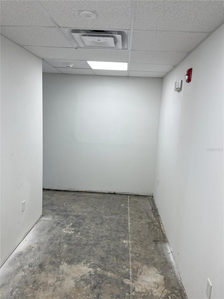 L W COOKS SUB - Commercial Lease