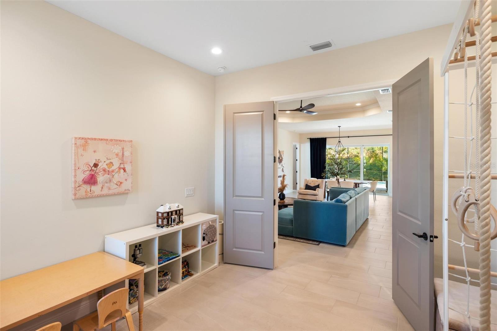 GRAND PALM PH 2C - Residential