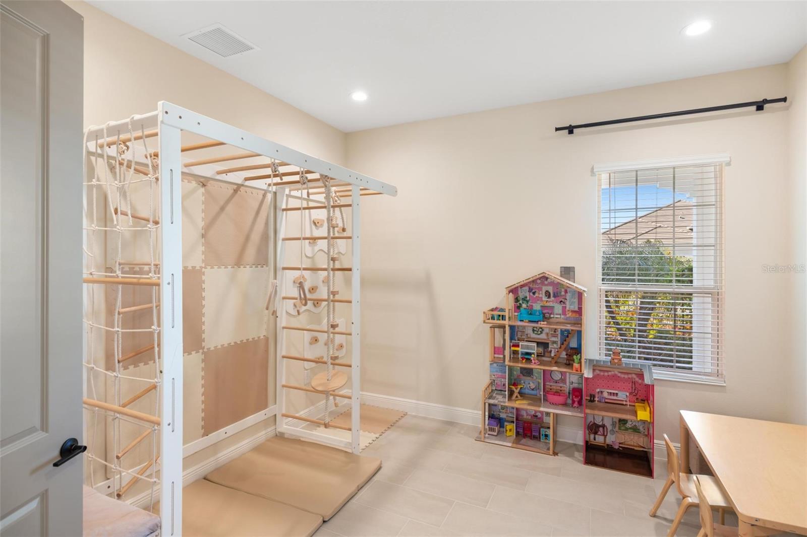 GRAND PALM PH 2C - Residential