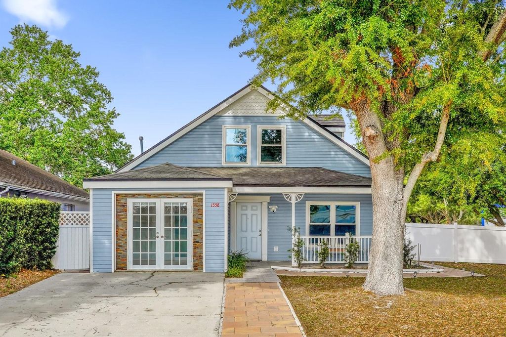 Photo of 1558 Brookebridge Drive, Orlando, FL 32825 (MLS # O6395219)