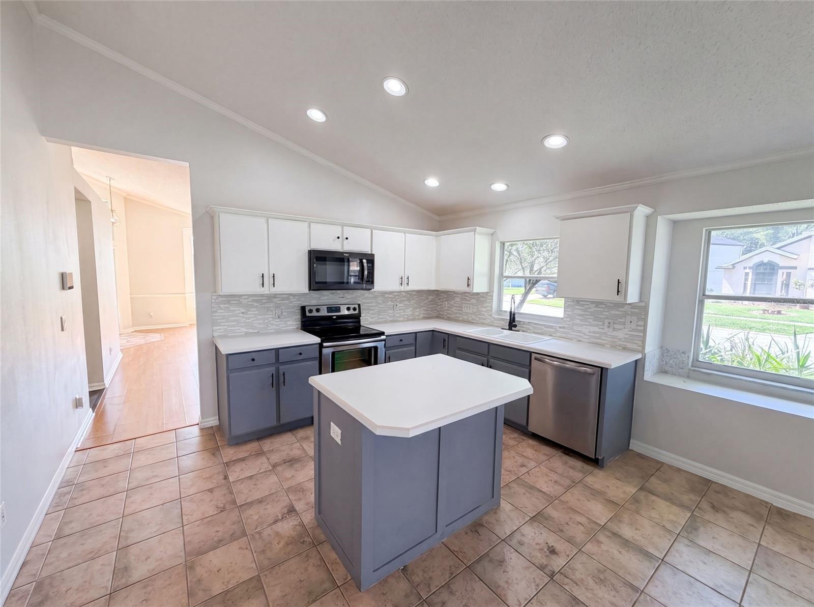701 MAGNOLIA CREEK CIRCLE