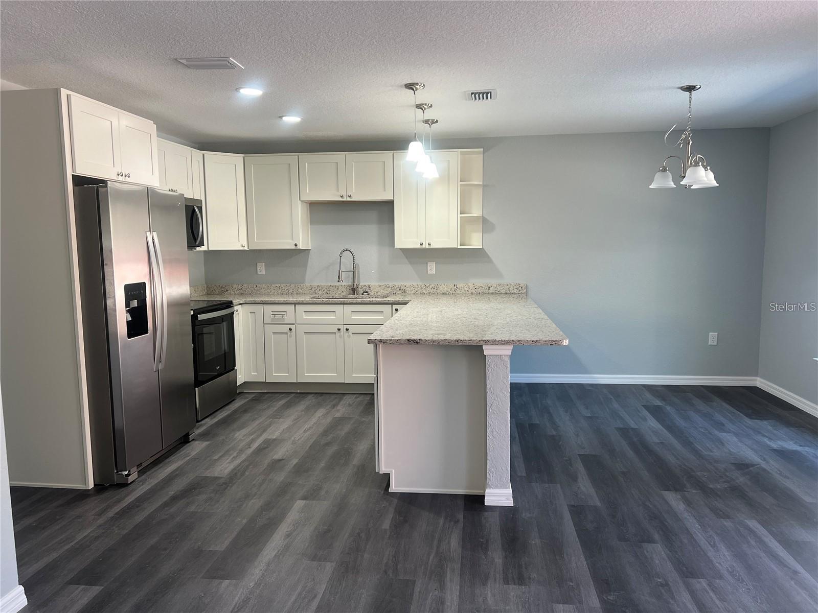 REGAL PARK - Residential