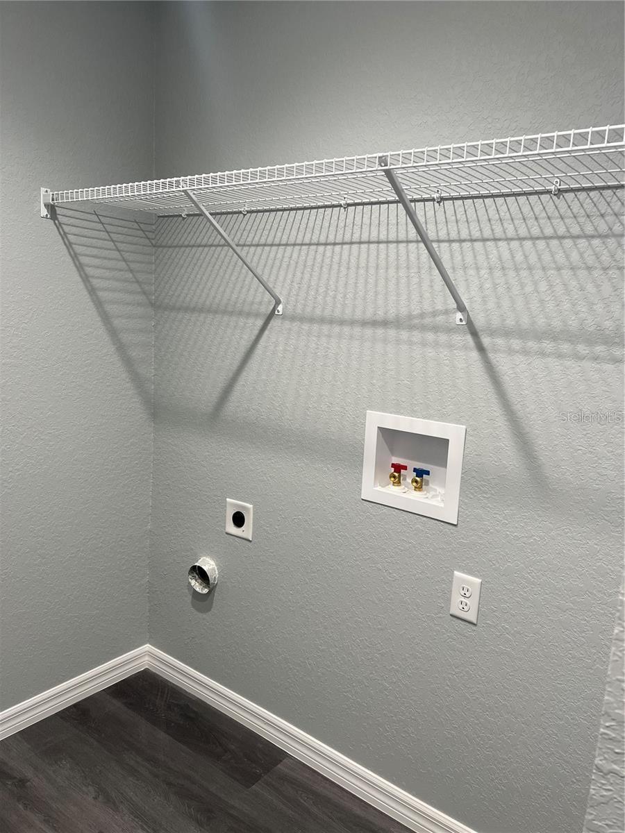 REGAL PARK - Residential