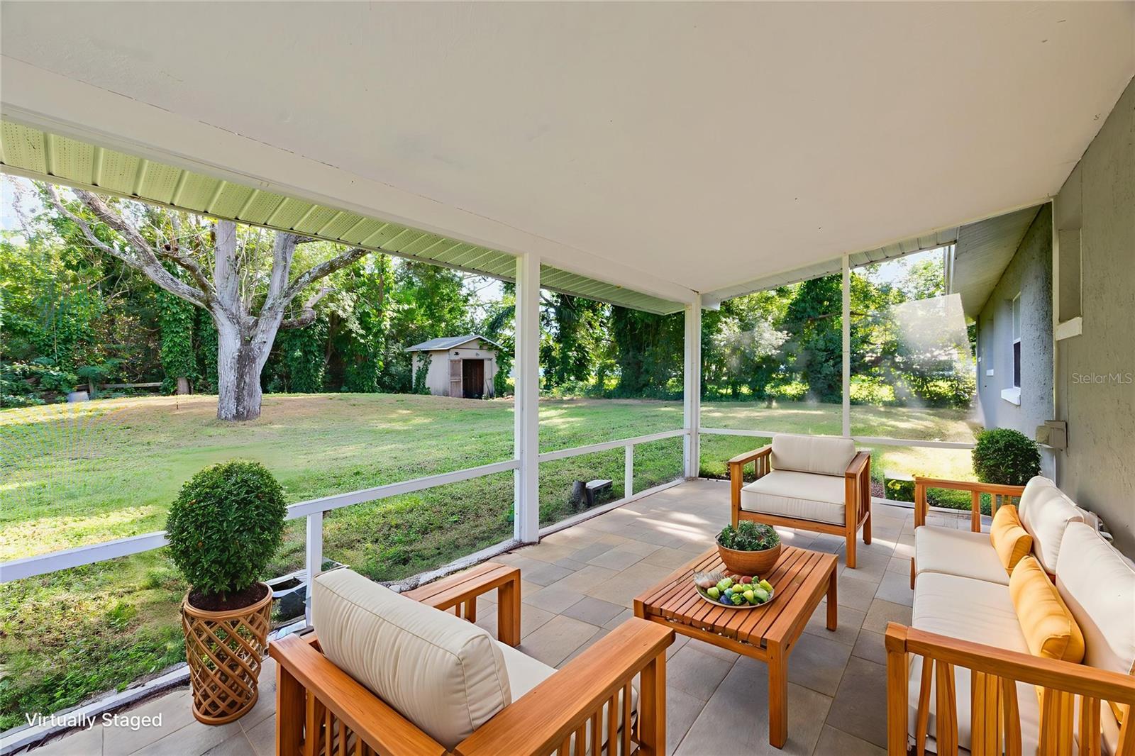 S L & I C - Residential Lease