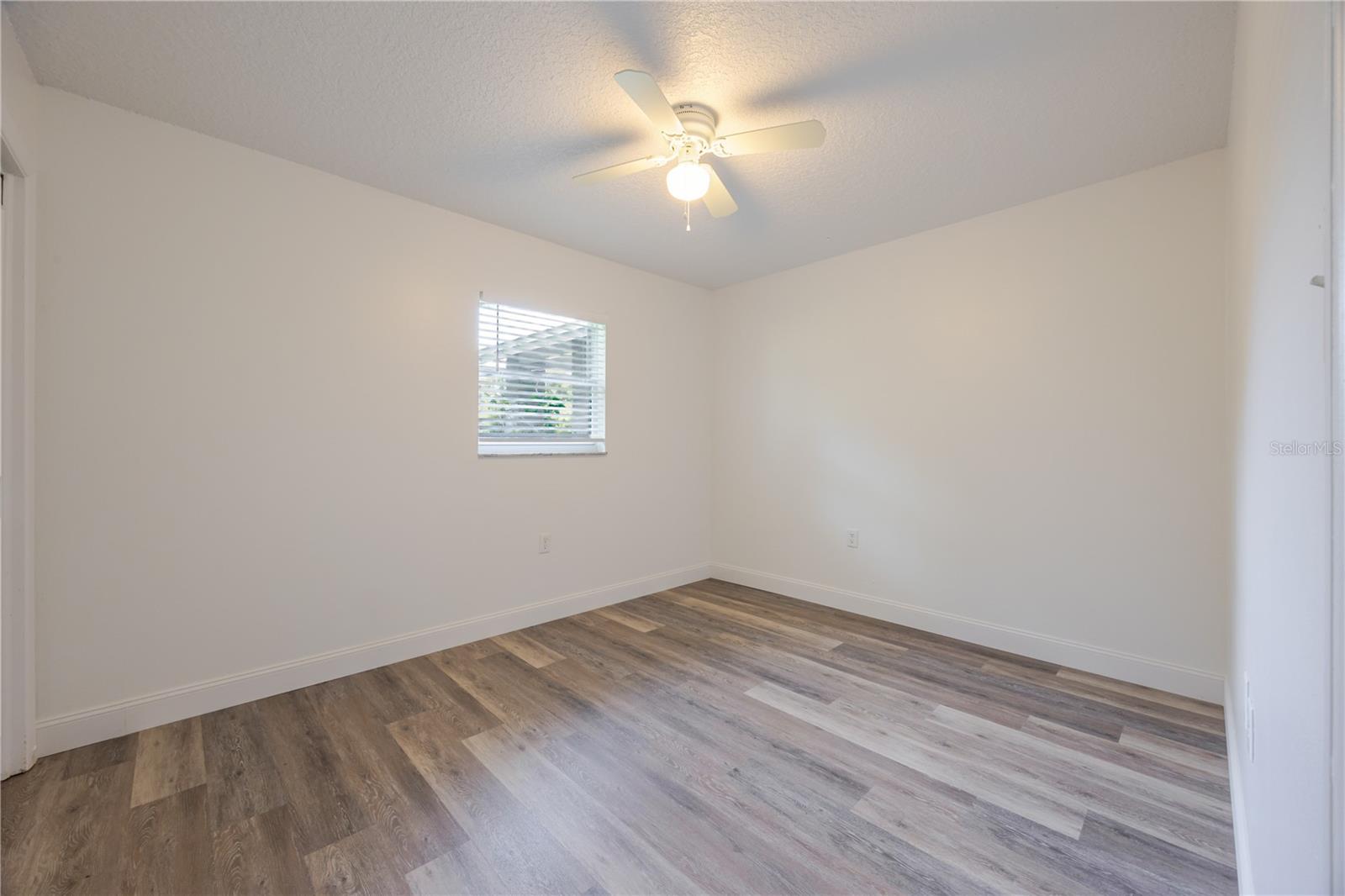 S L & I C - Residential Lease