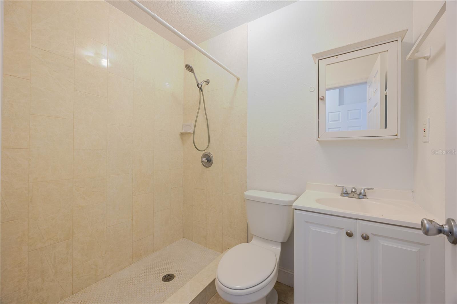 S L & I C - Residential Lease