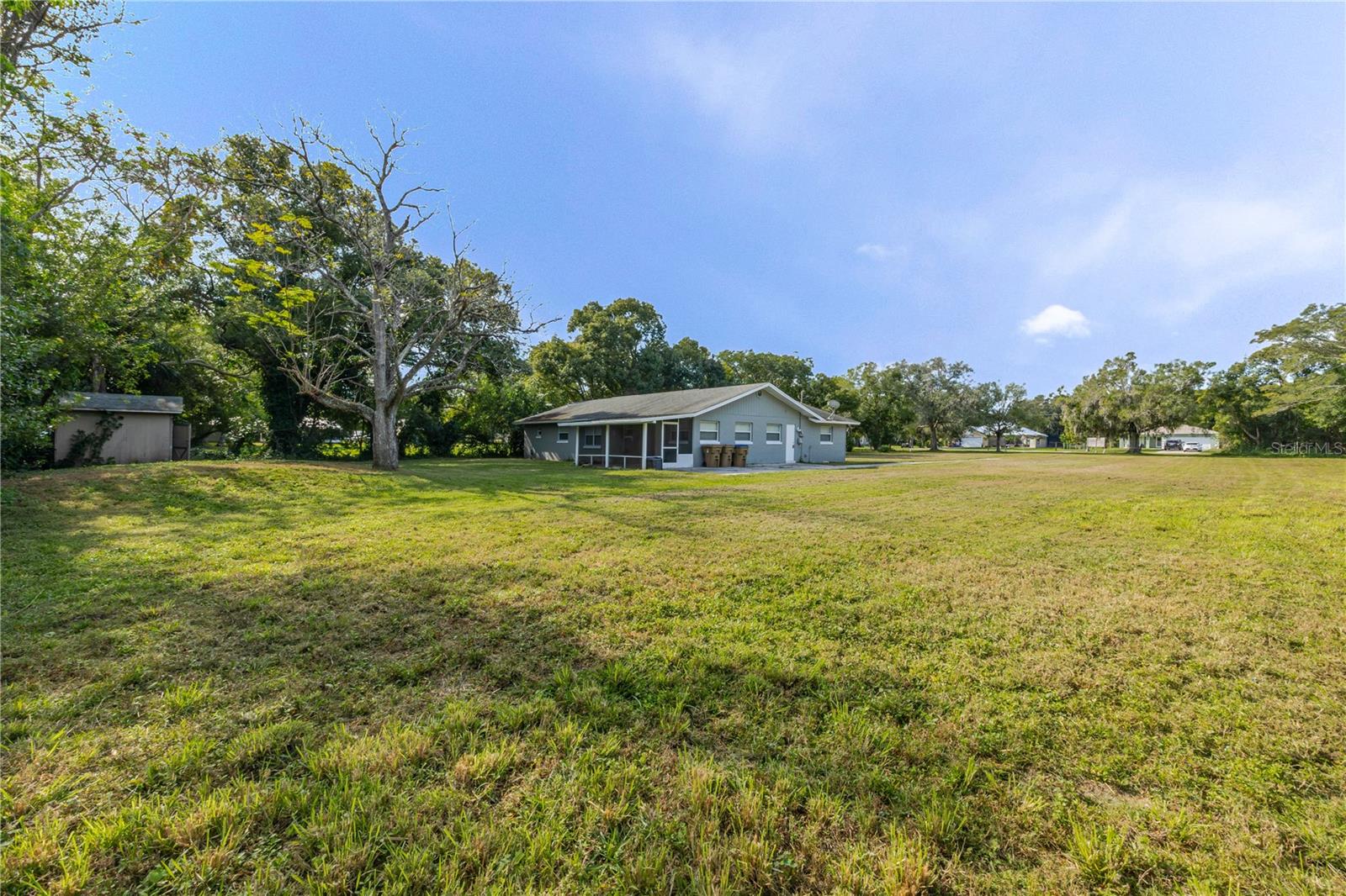 S L & I C - Residential Lease