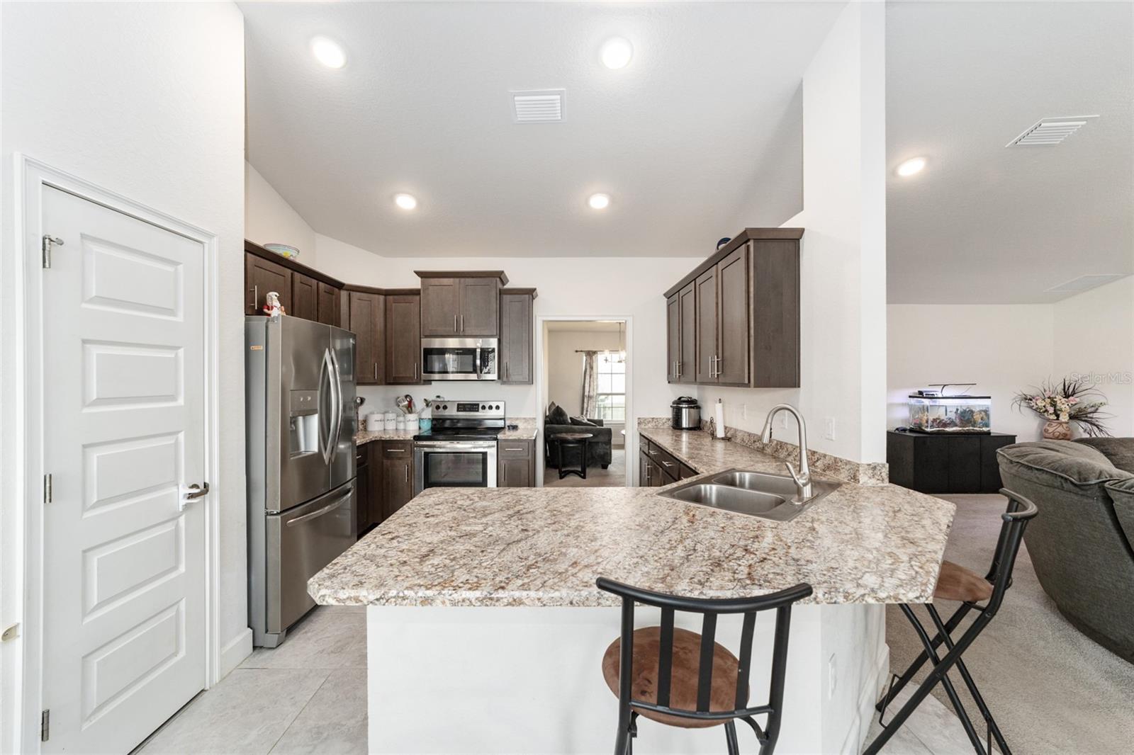 SUMMERCREST - Residential