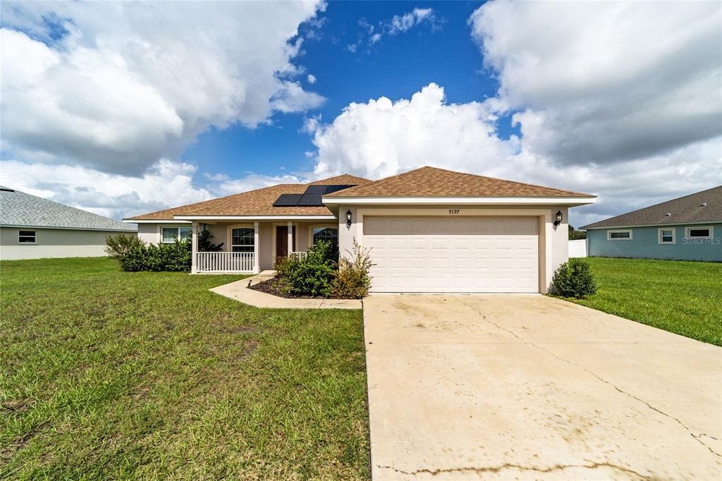 Photo of 9197 SE 49th Avenue Road, Ocala, FL 34480 (MLS # OM711137)