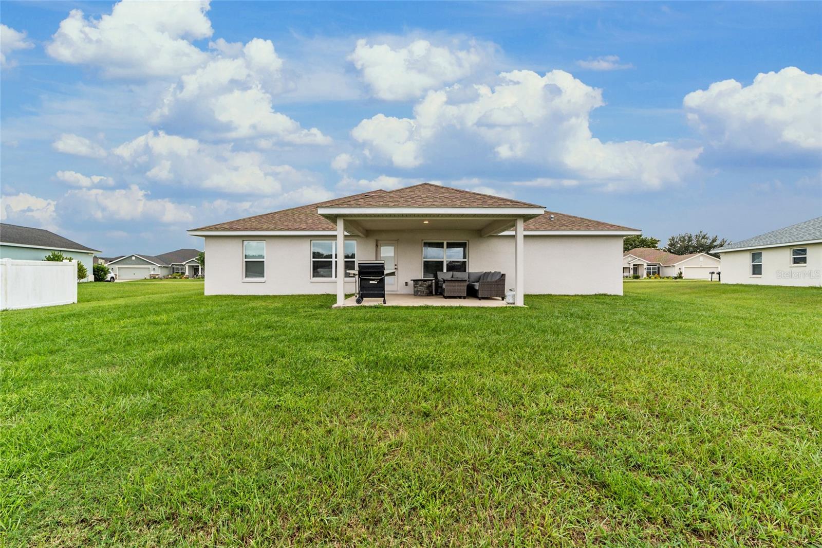 SUMMERCREST - Residential
