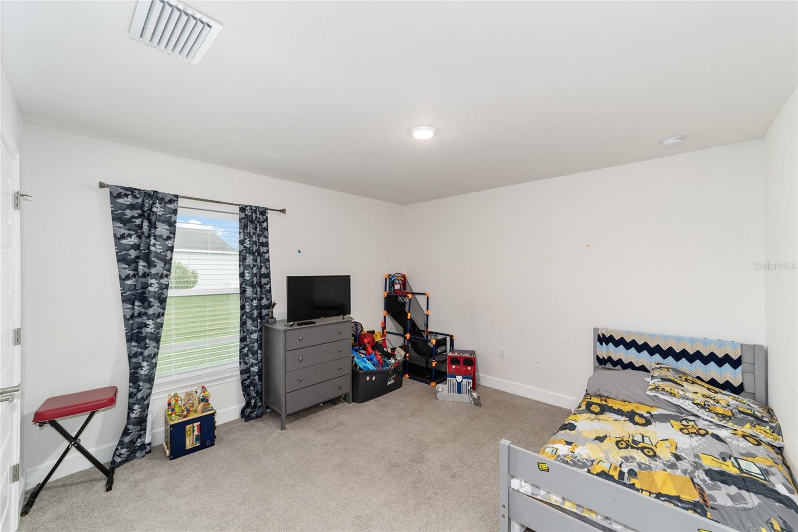 SUMMERCREST - Residential