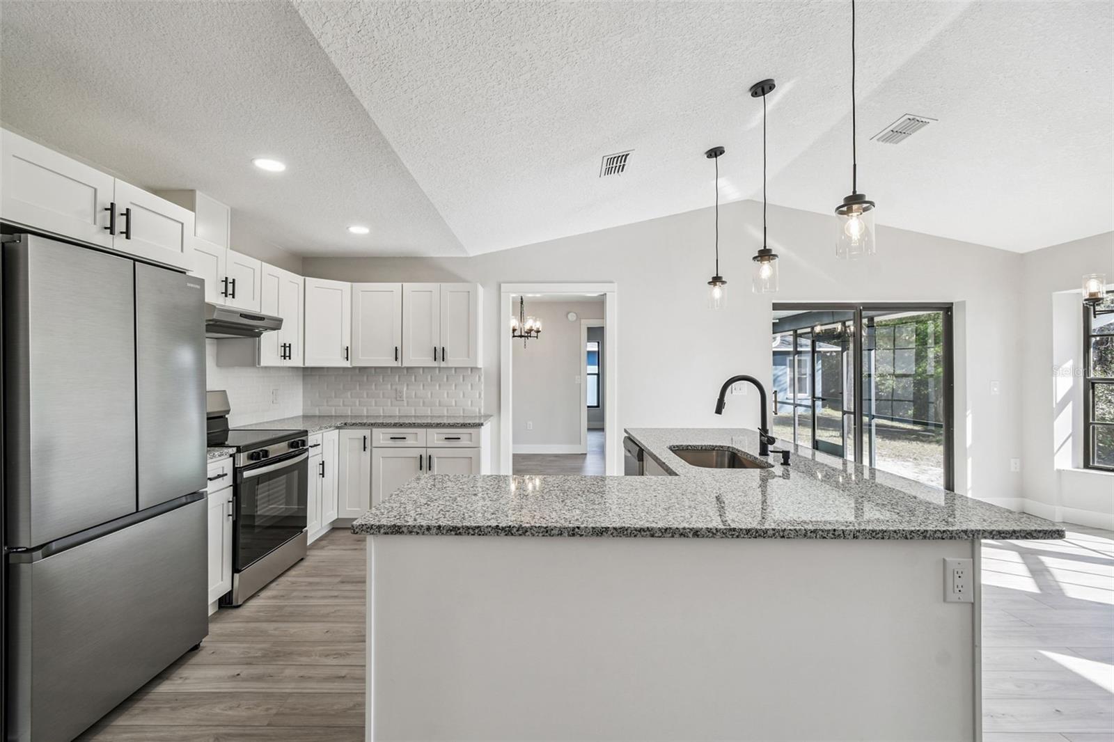 SPRING HILL - Residential