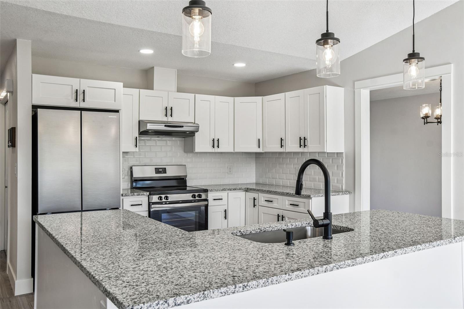 SPRING HILL - Residential