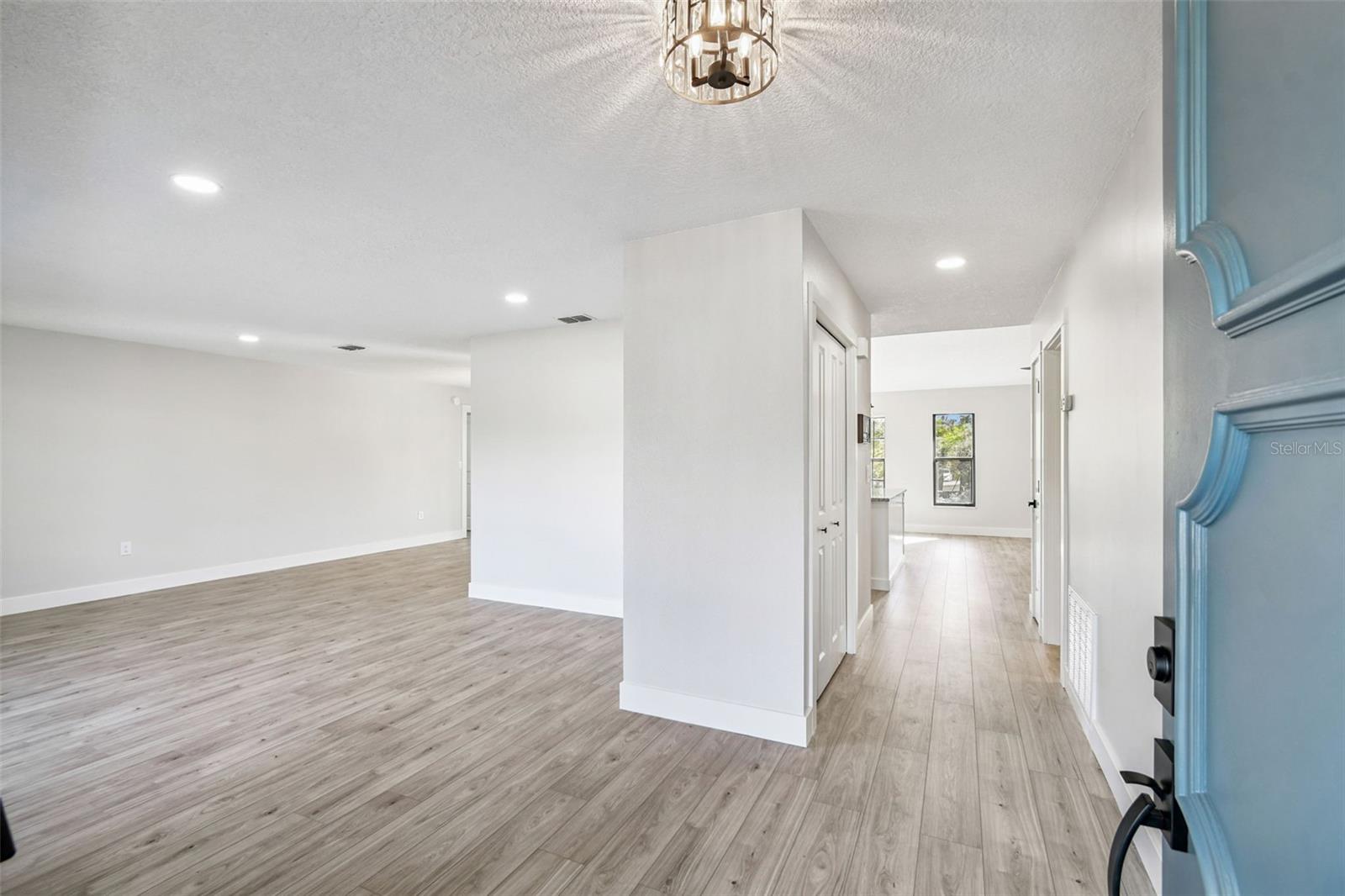 SPRING HILL - Residential