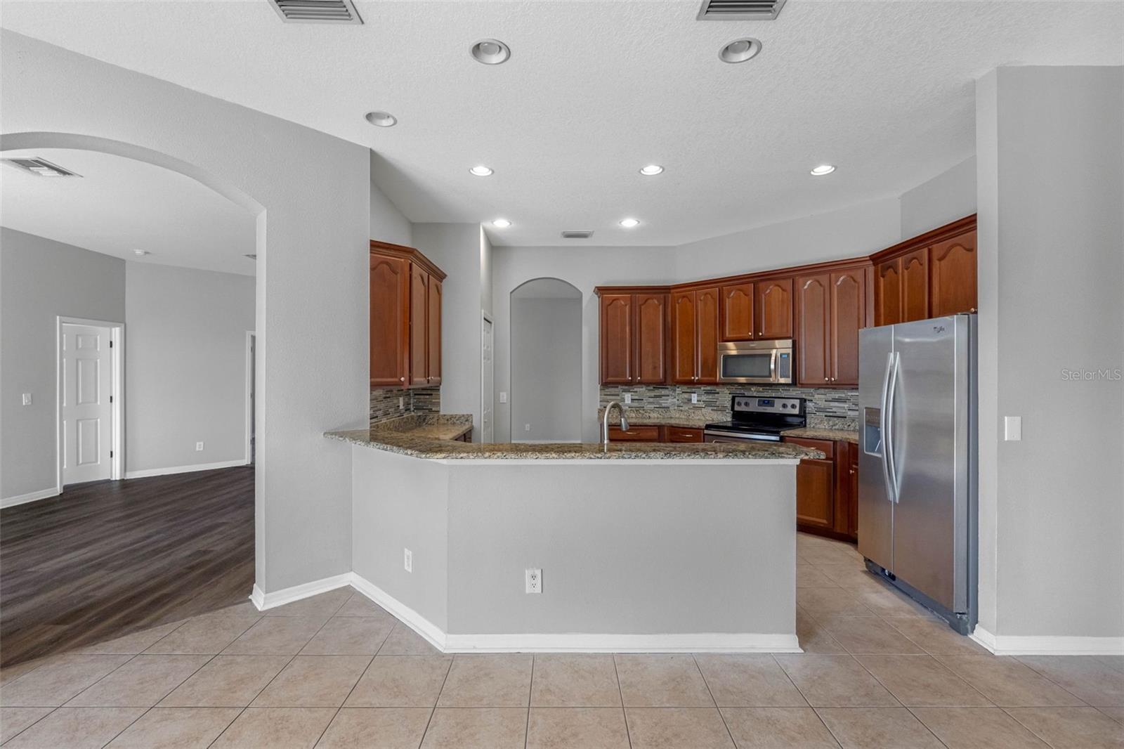 COUNTRY WALK INCREMENT E PH 01 - Residential