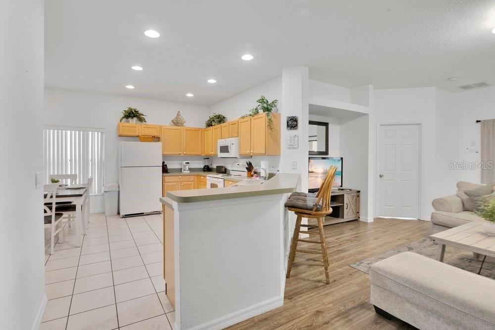 16613 CARIBBEAN BREEZE WAY