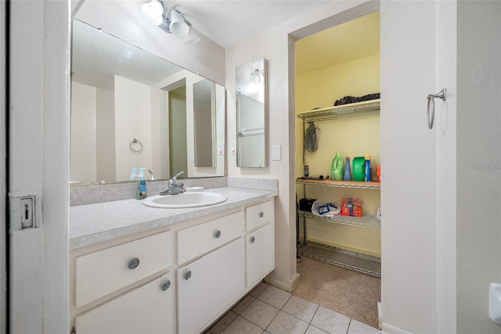 WILLOWBROOK CONDO - Residential Lease