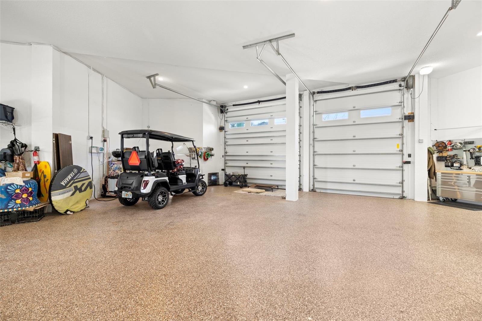 LONE PALM BEACH 3RD ADD - Residential