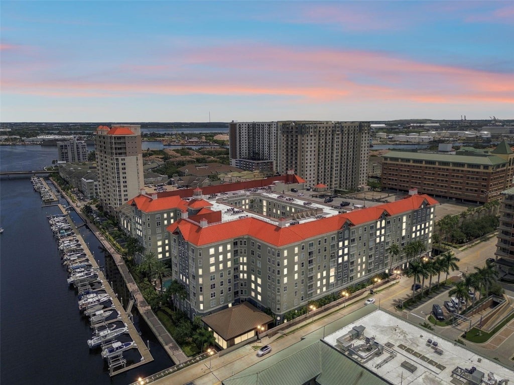 Photo of 700 S Harbour Island Boulevard #747, Tampa, FL 33602 (MLS # TB8548806)
