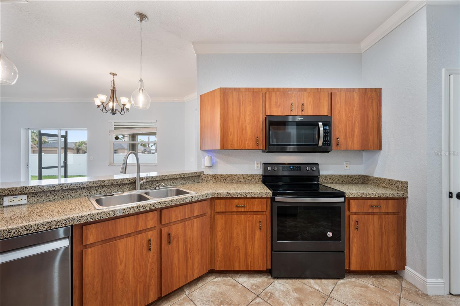 PEBBLEBROOKE ESTATES - Residential
