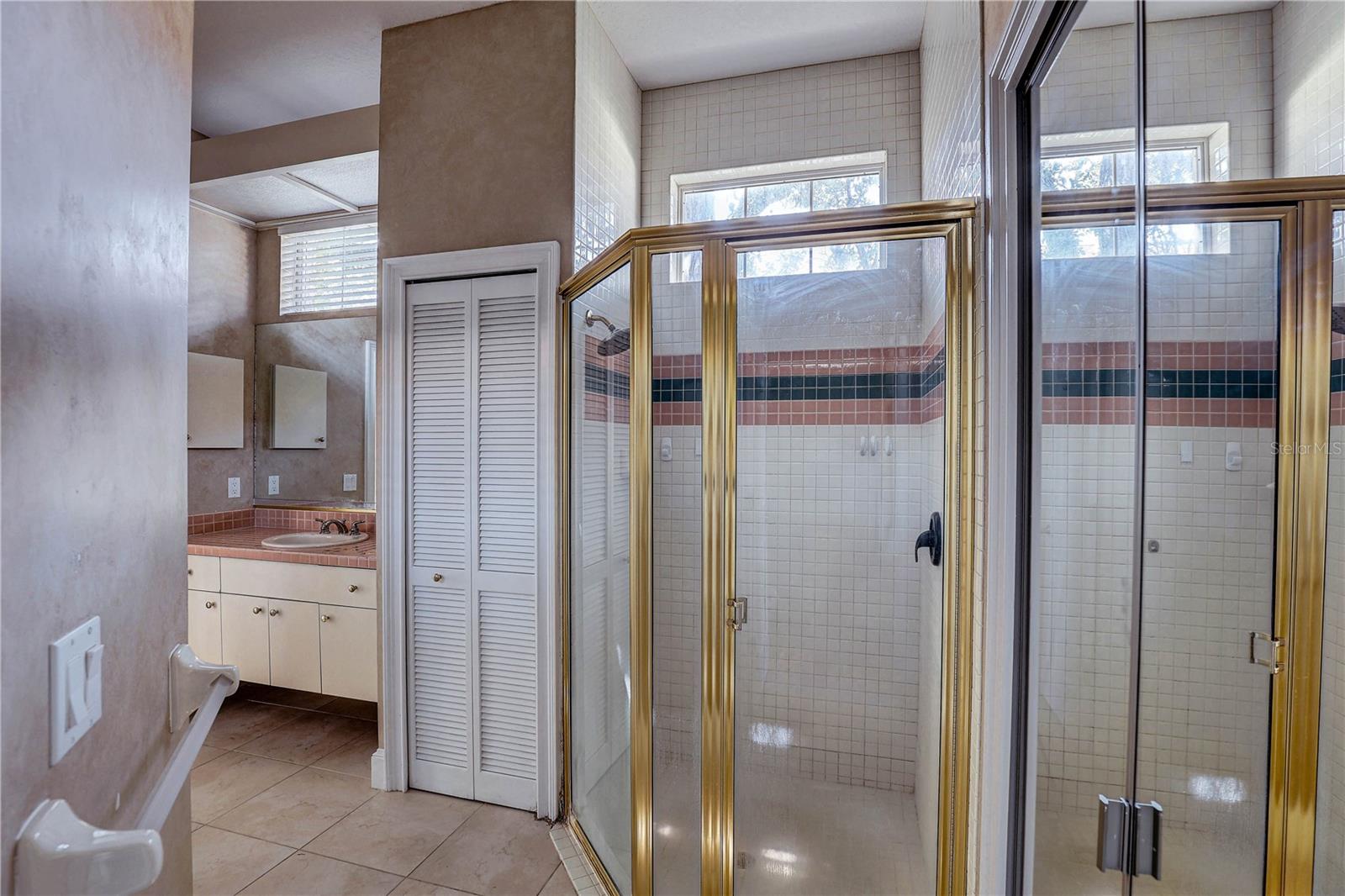 HUNTINGTON ISLES - Residential