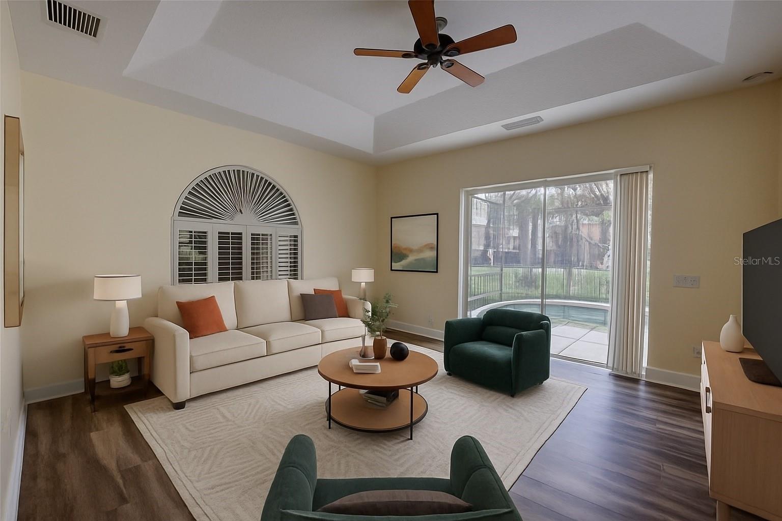HUNTINGTON ISLES - Residential