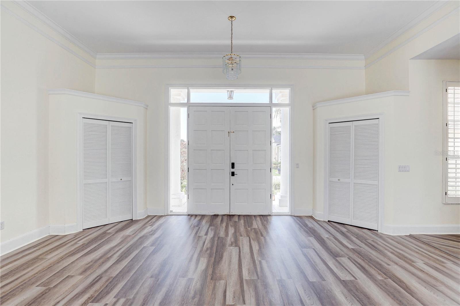 HUNTINGTON ISLES - Residential