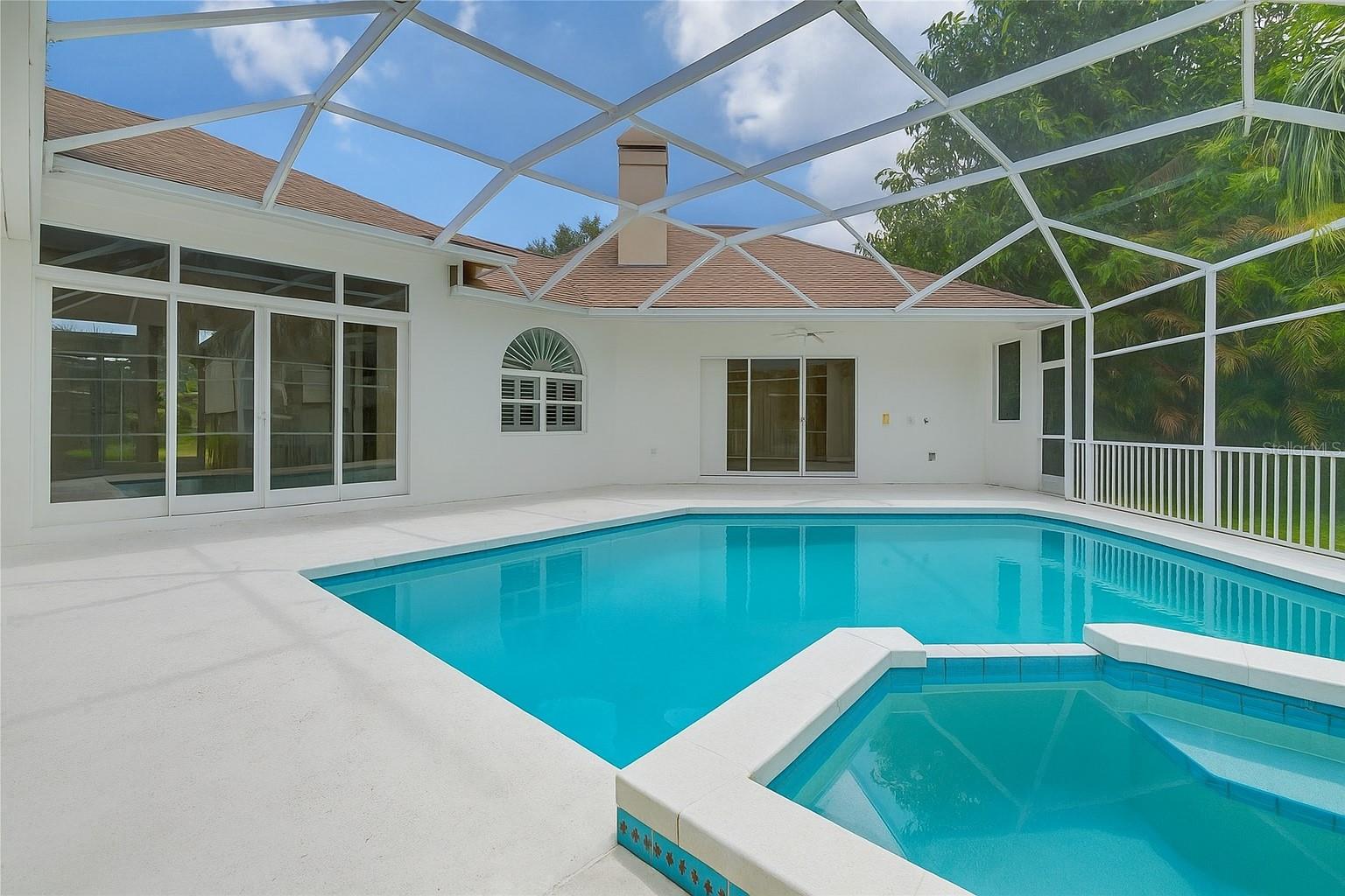 HUNTINGTON ISLES - Residential