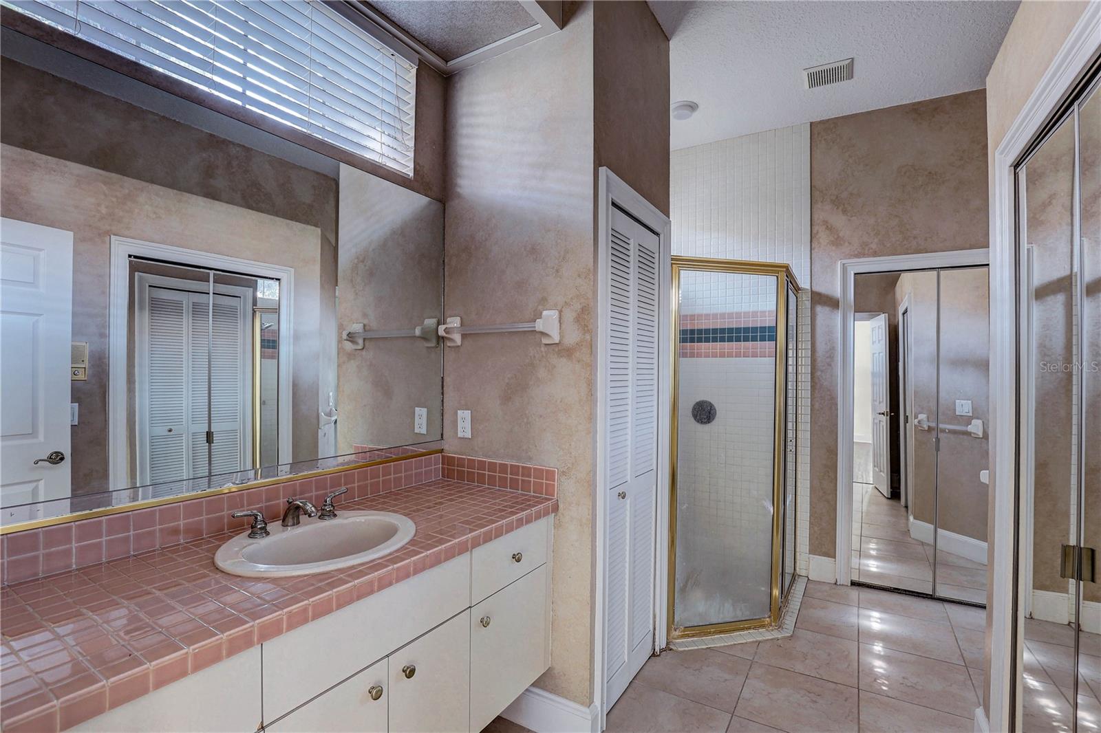 HUNTINGTON ISLES - Residential