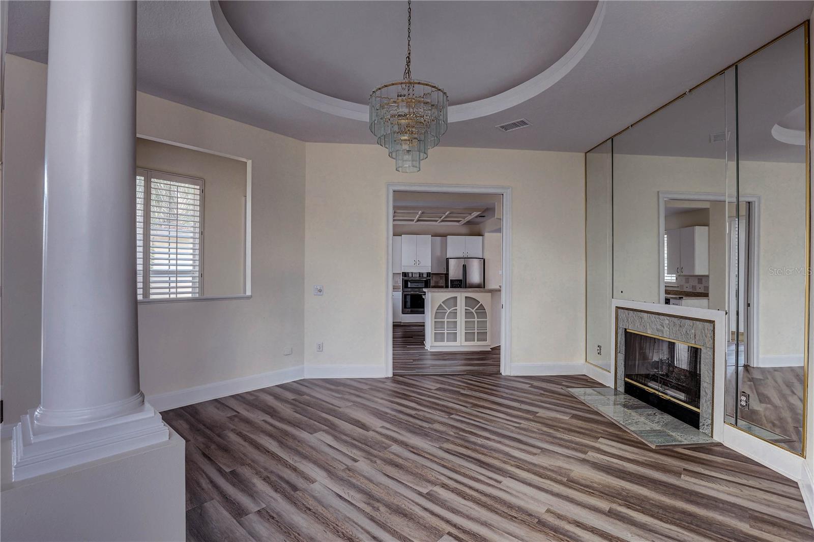 HUNTINGTON ISLES - Residential