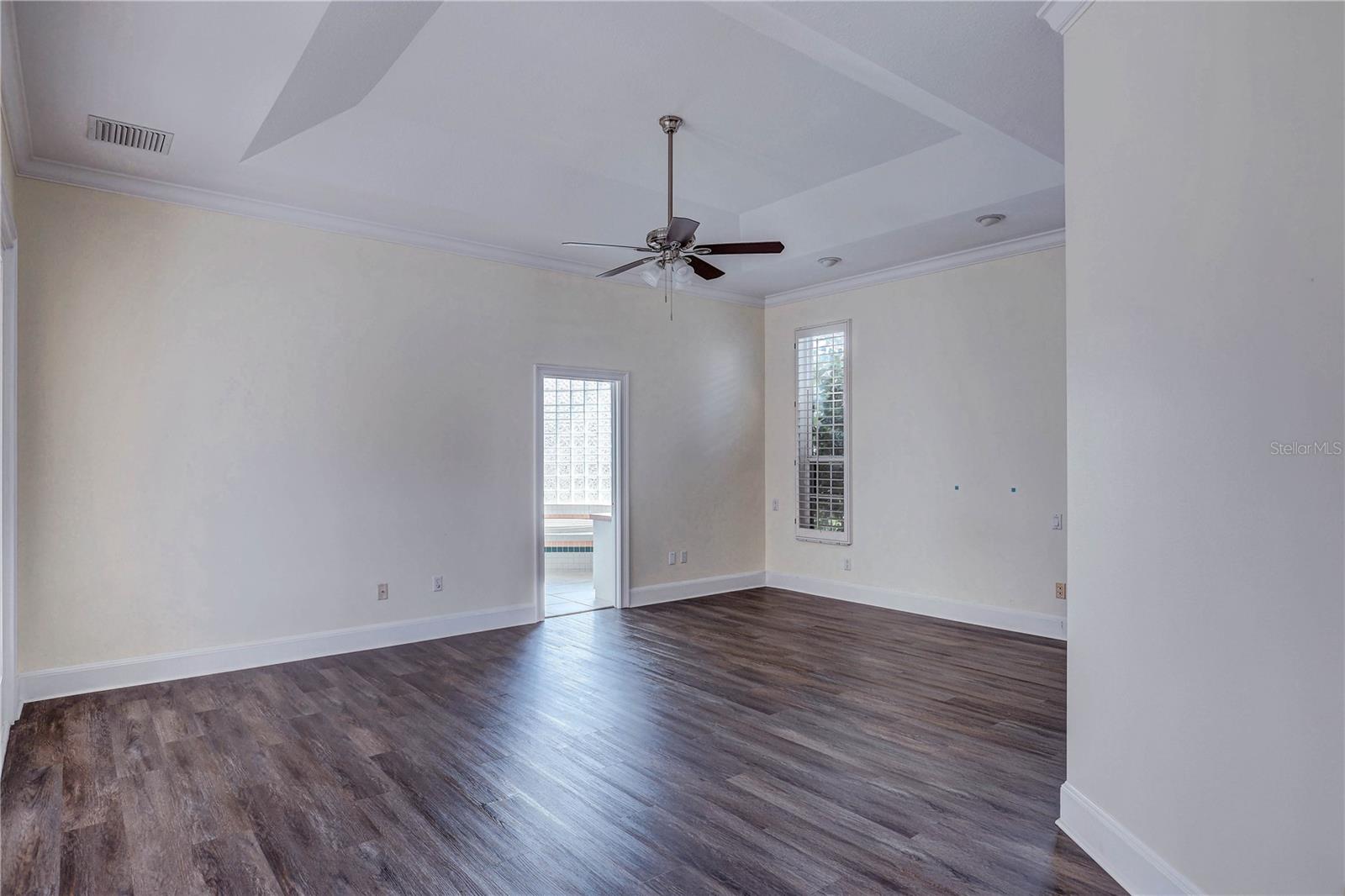 HUNTINGTON ISLES - Residential