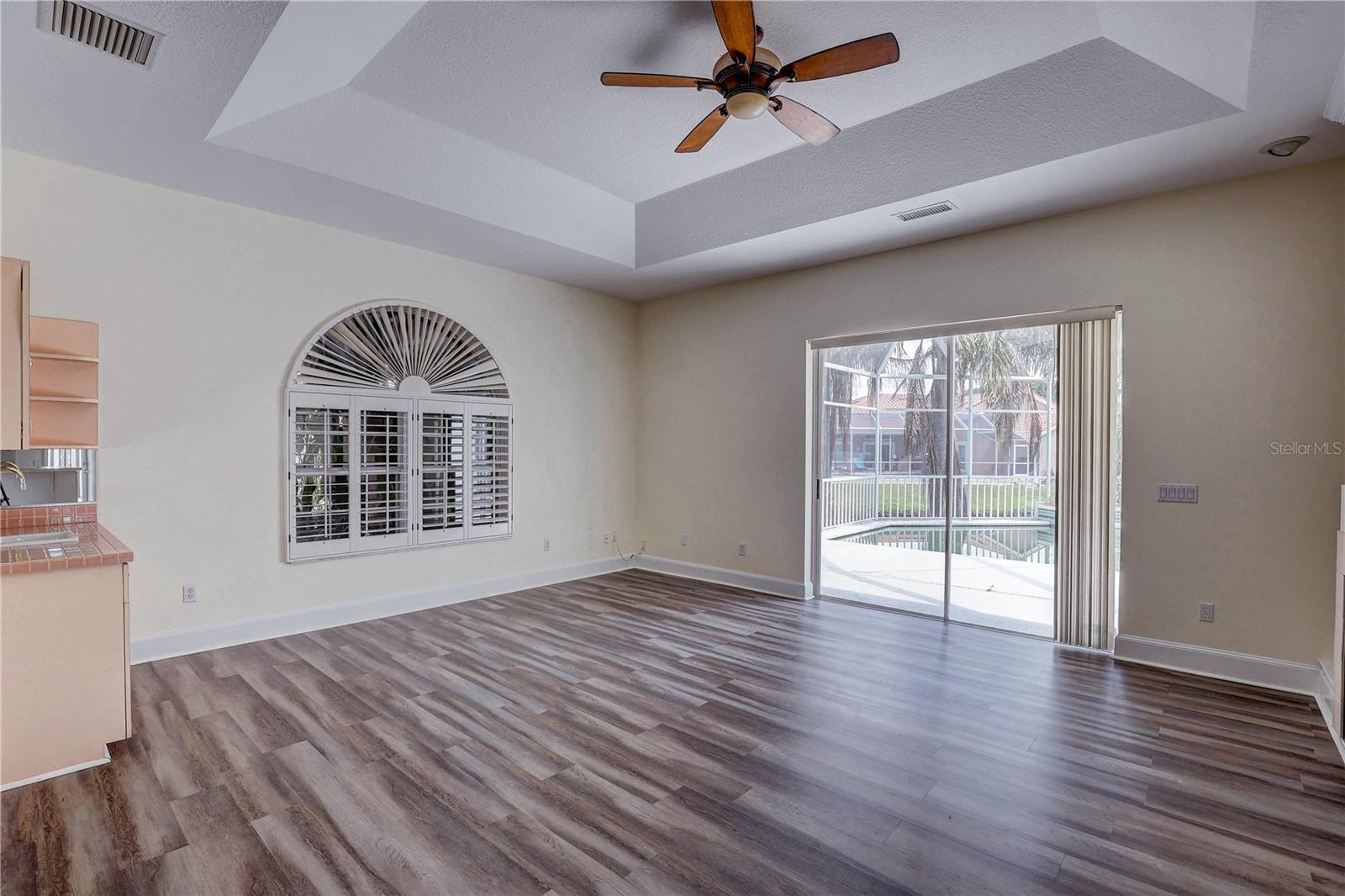 HUNTINGTON ISLES - Residential