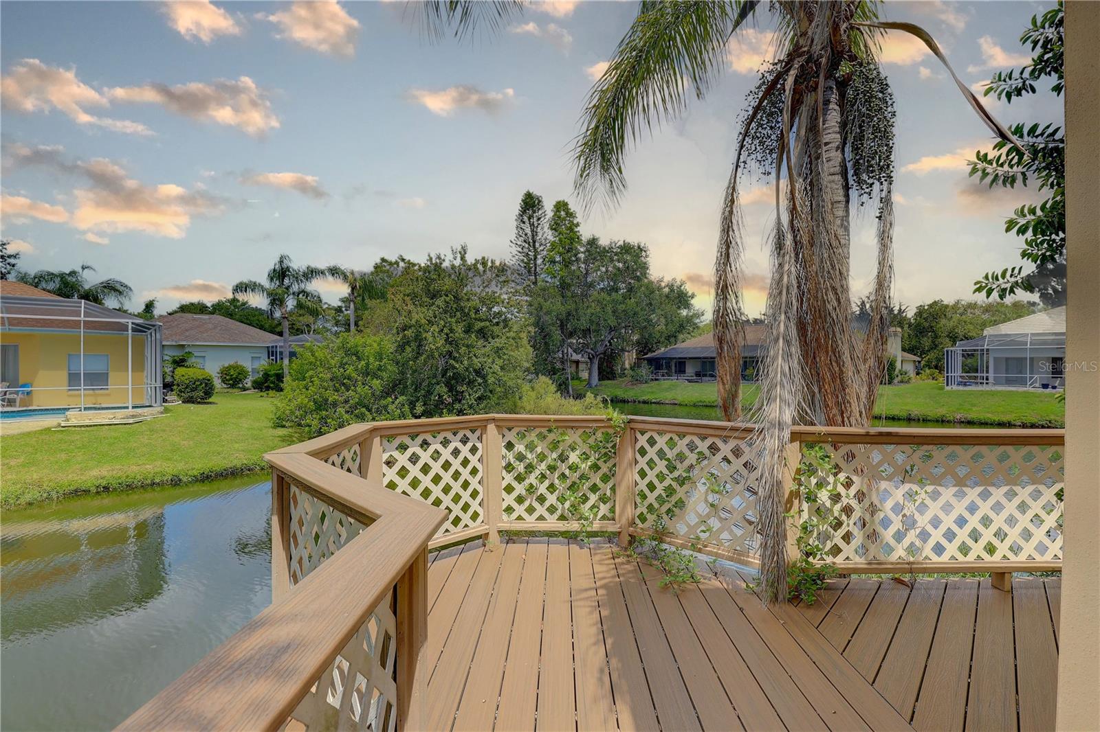 HUNTINGTON ISLES - Residential