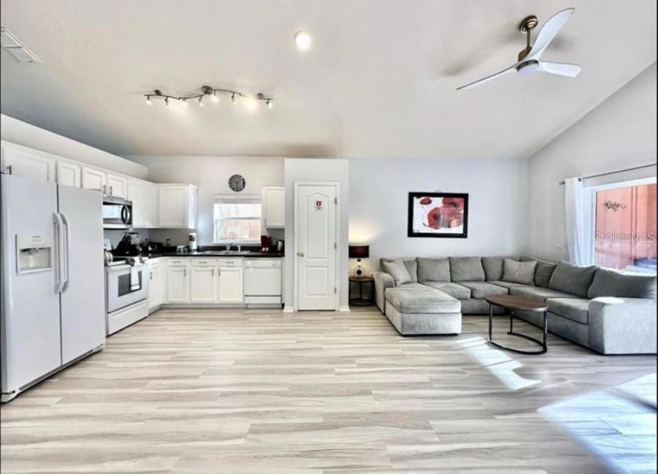 SILVER CREEK SUB - Residential Lease