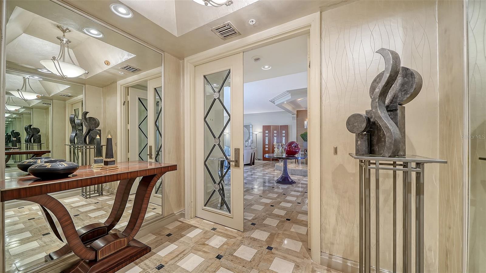 L AMBIANCE AT LONGBOAT KEY CLUB PH 02 - Residential