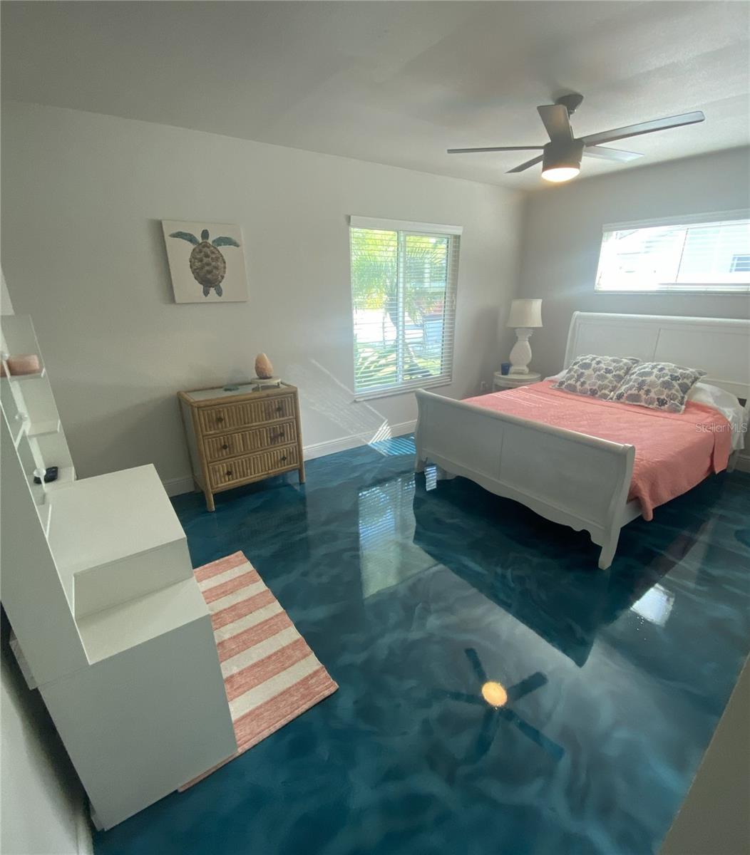 SPANISH PARK 1ST ADD - Residential Lease