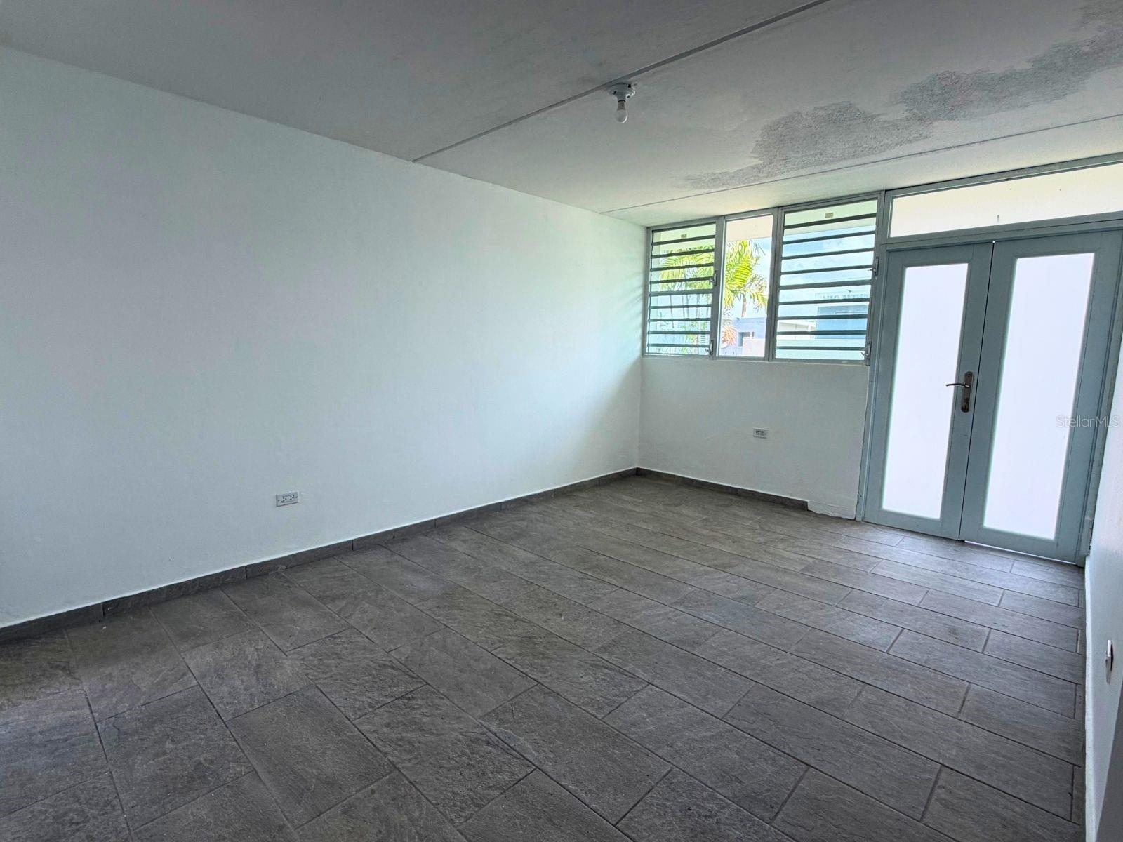 URB EL SENORIAL CALLE AZORIN 307