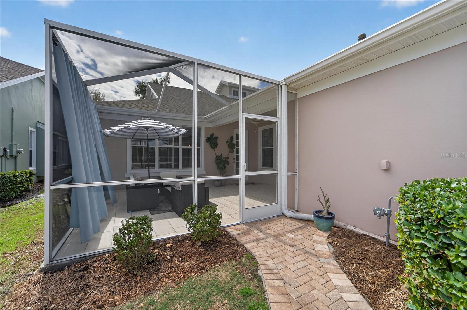 MIRABAY PRCL 7 PH 1 - Residential