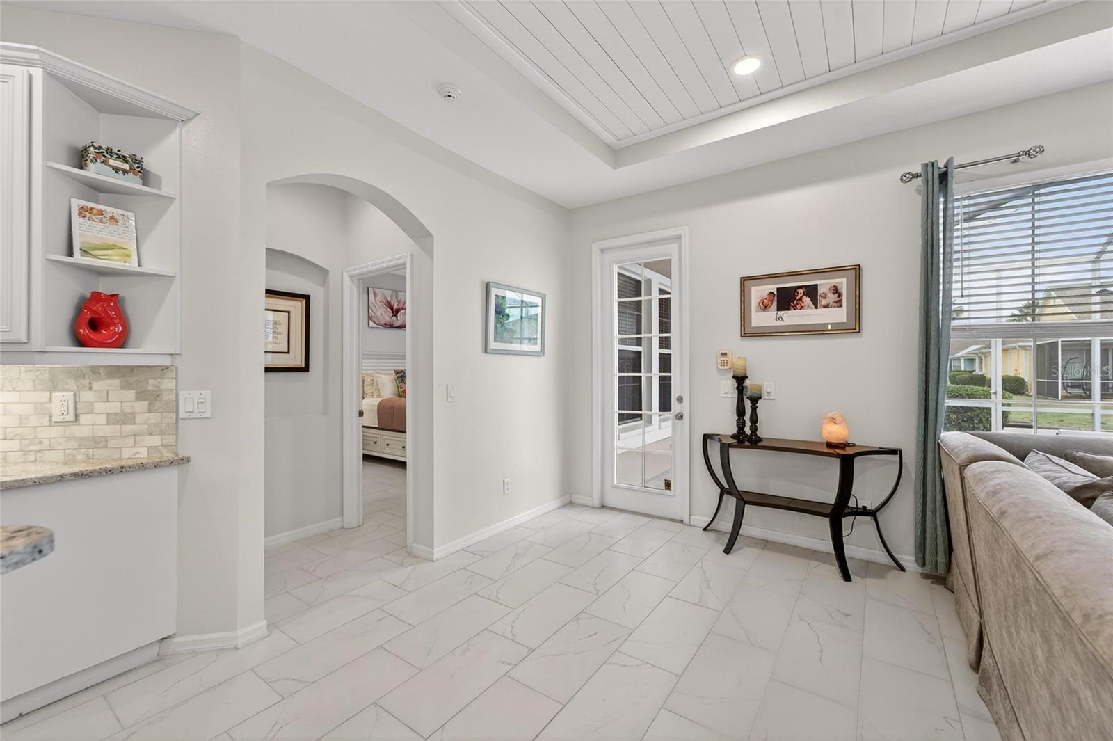 MIRABAY PRCL 7 PH 1 - Residential