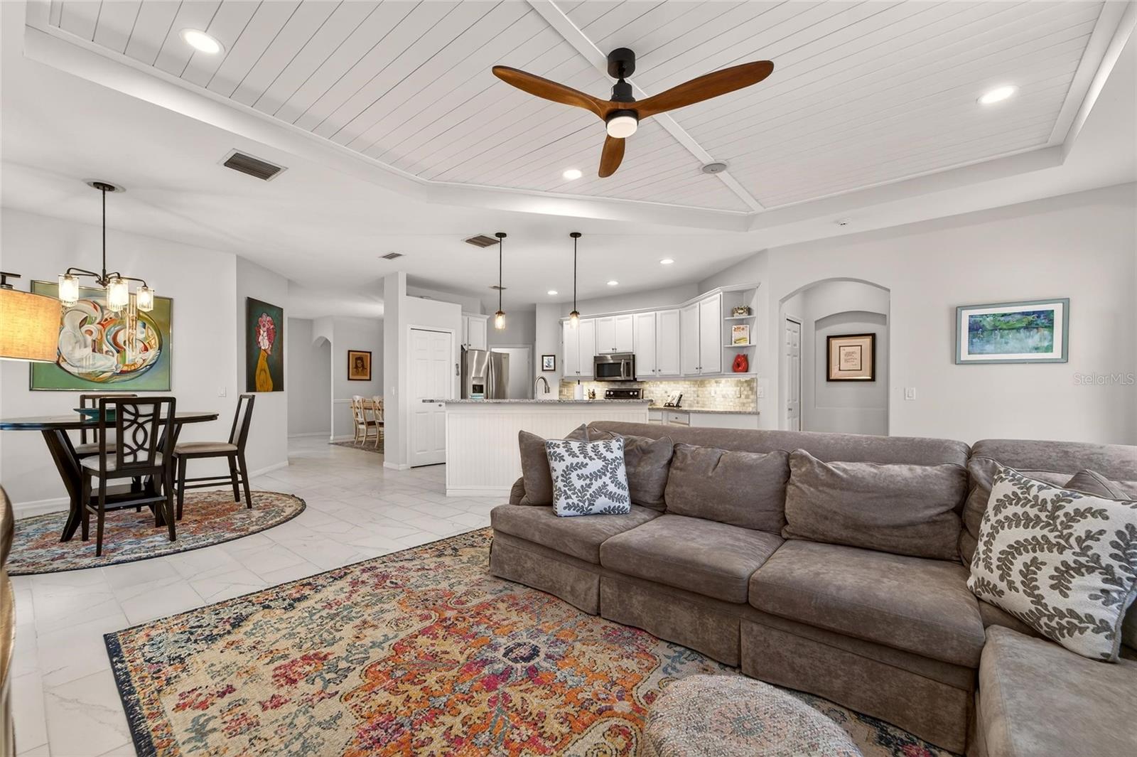 MIRABAY PRCL 7 PH 1 - Residential