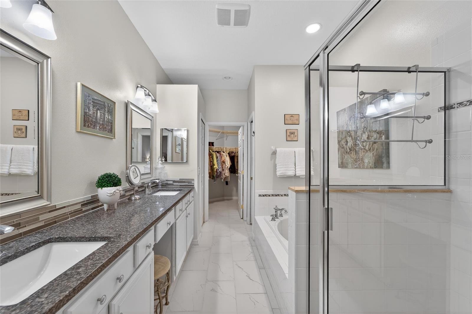 MIRABAY PRCL 7 PH 1 - Residential