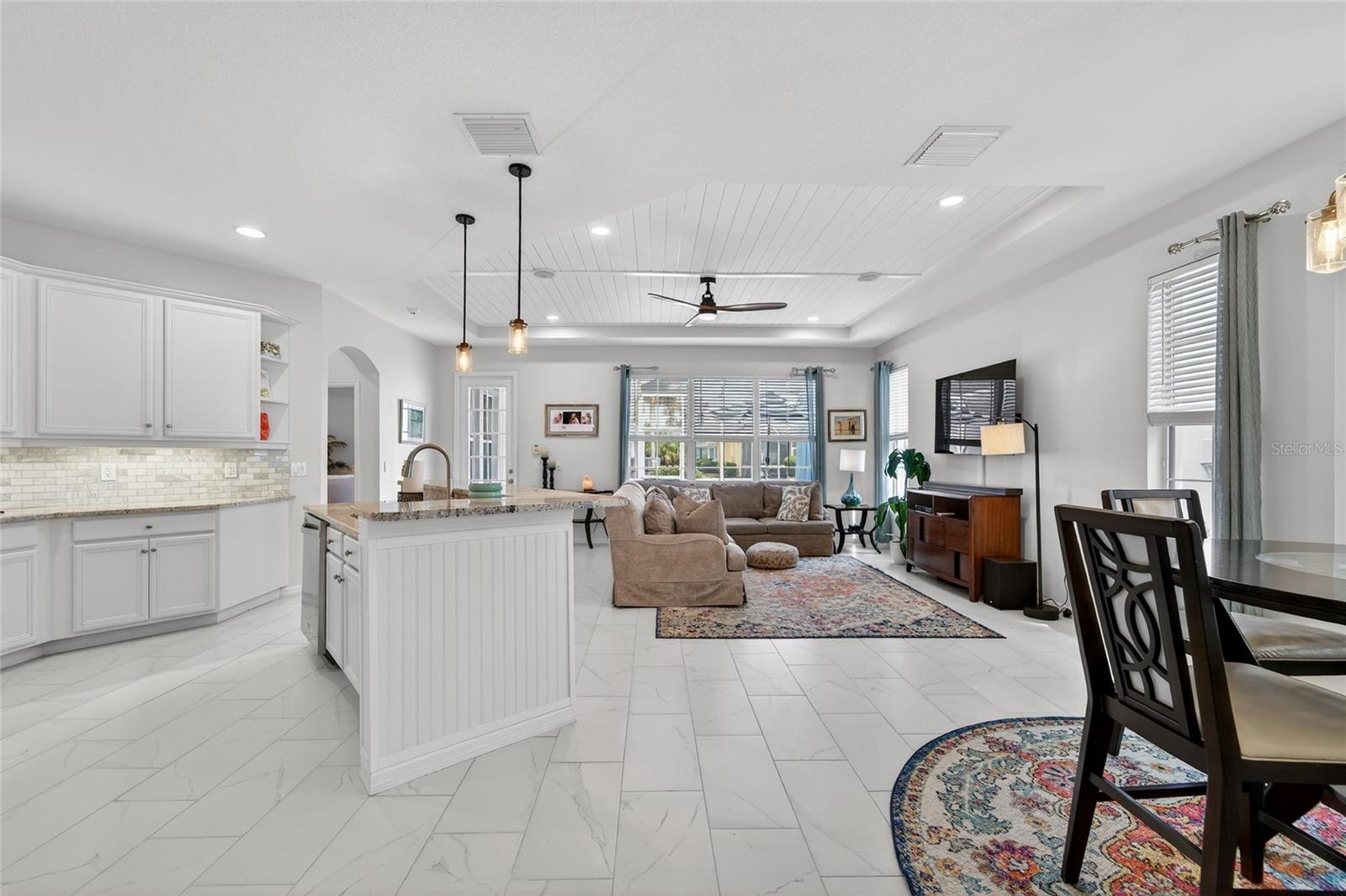 MIRABAY PRCL 7 PH 1 - Residential